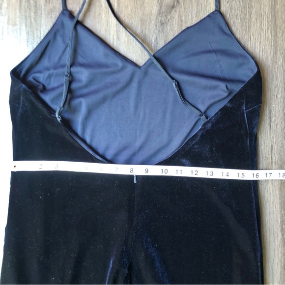 Bardot Raven Dress Size 10 Dark Navy Velvet Midi Thigh Slit Modern Chic Romantic - Picture 5 of 8